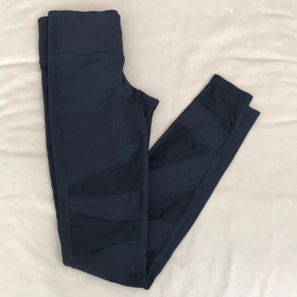 lululemon athletica Pants - lululemon tech mesh tight in black - size 4
